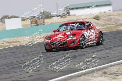 media/Jun-01-2025-CalClub SCCA (Sun) [[eae223c5dd]]/Group 6/Race (Front Straight)/